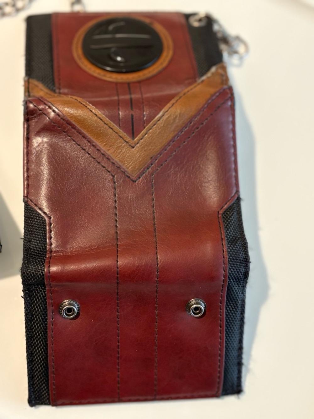 Deadpool Wallet Chain Bi-Fold Leather - Picture 2 of 4